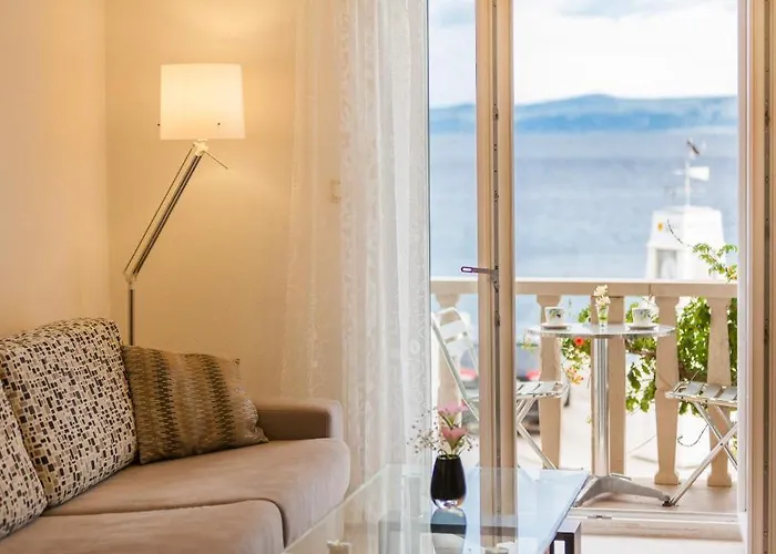 Riva Mare With Sea View In The Center *